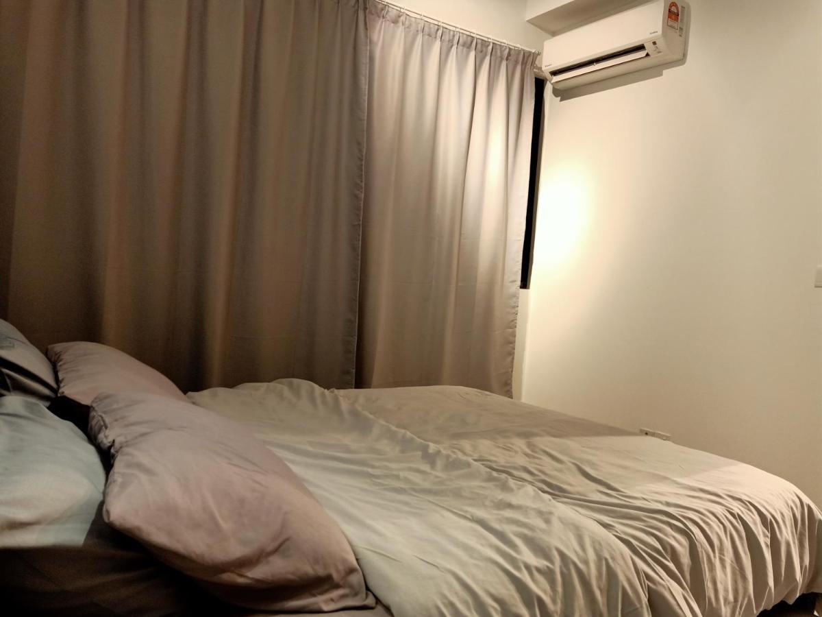 Secret Garden Homestay 5 Pax Near Legoland Sunway Nusajaya  Εξωτερικό φωτογραφία